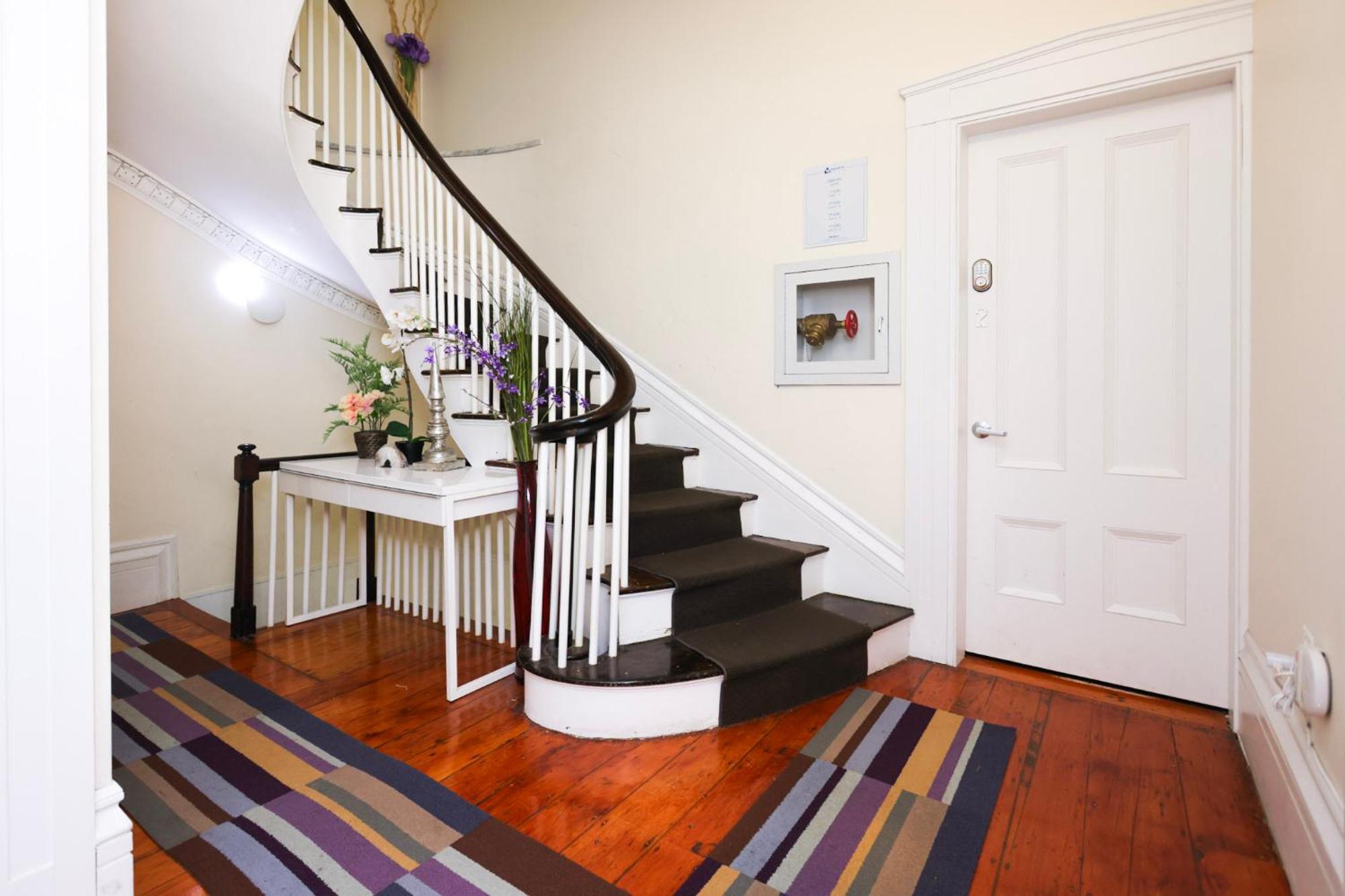 Charming & Stylish Studio On Beacon Hill #8 Бостон Экстерьер фото