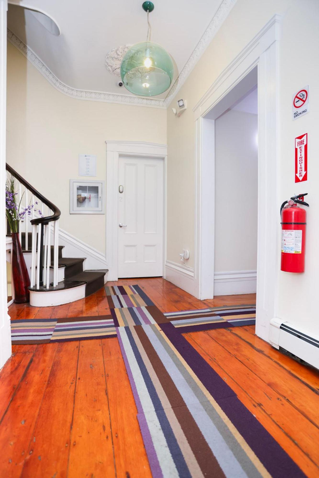 Charming & Stylish Studio On Beacon Hill #8 Бостон Экстерьер фото